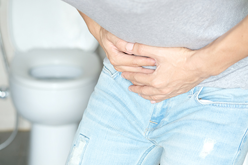 Schmerzhafte Bauchkrämpfe vor der Toilette